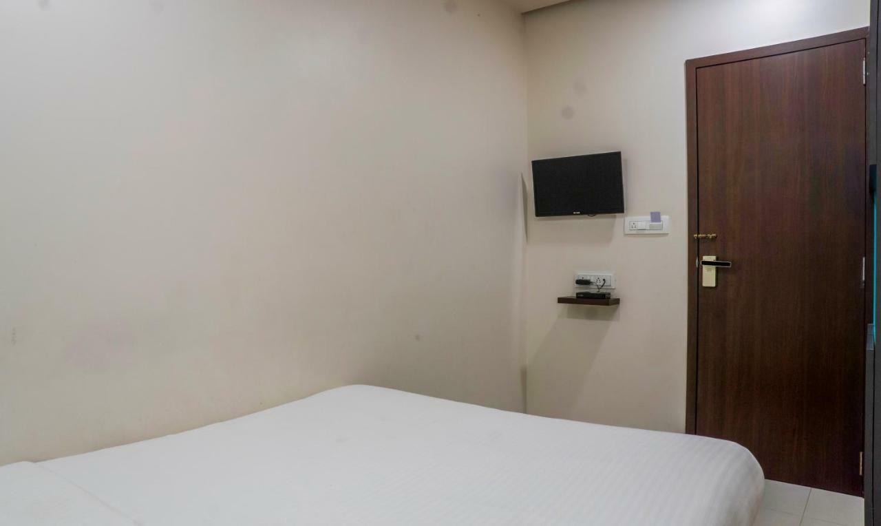 Hotel Oyo Flagship 13885 Metro Residency Bombaj Zewnętrze zdjęcie